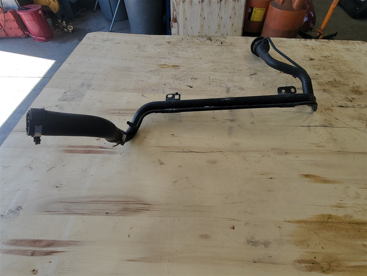 2014 CAMARO FUEL FILLER NECK 22925350 33512 - image 12