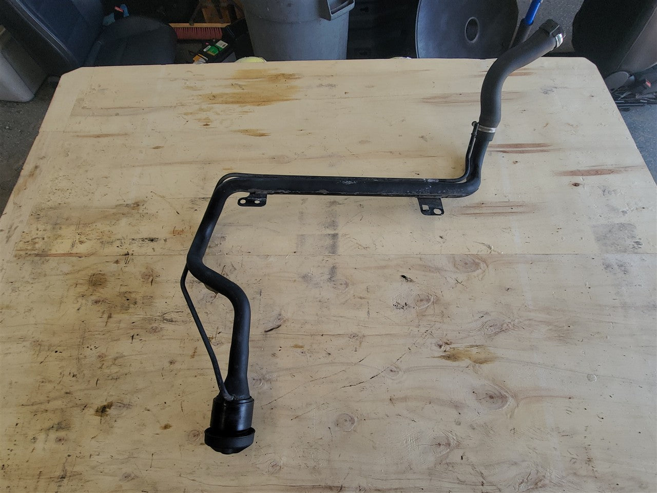 2014 CAMARO FUEL FILLER NECK 22925350 33512 - image 14
