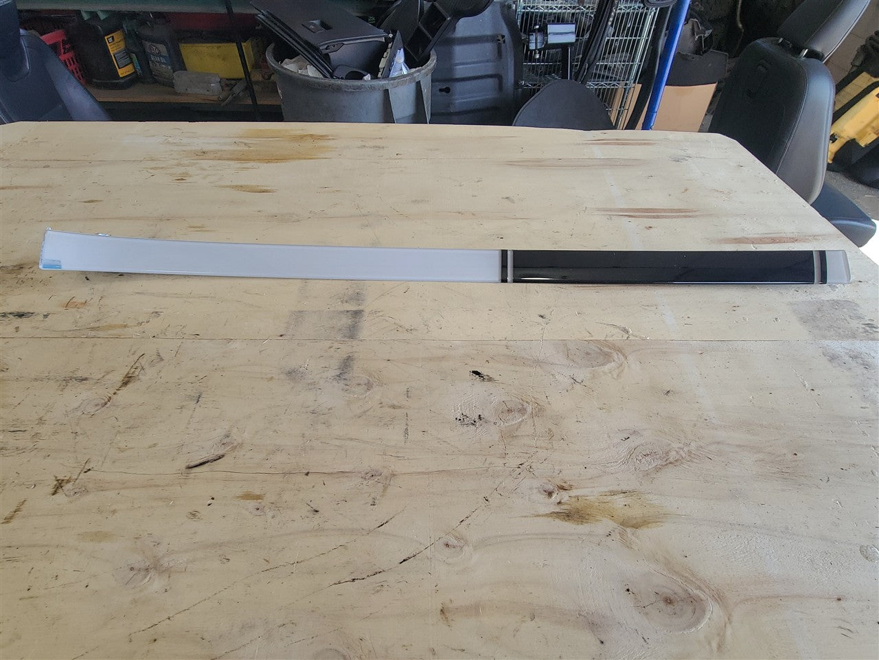 2014 CAMARO ABL AMBIENT LIGHT DASH TRIM WHITE 33517 - image 4