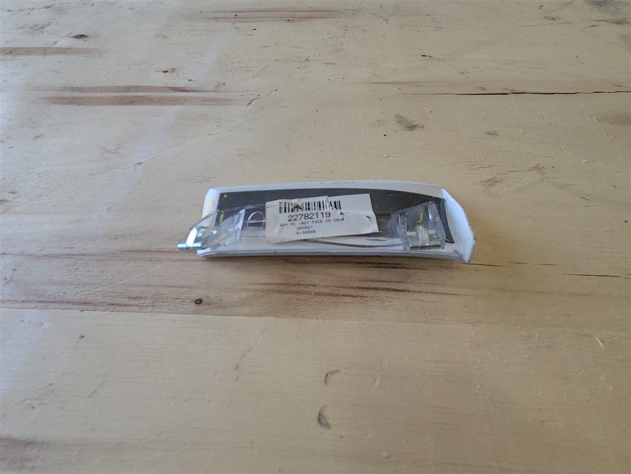 2014 CAMARO ABL AMBIENT LIGHT DASH TRIM WHITE 33517 - image 16