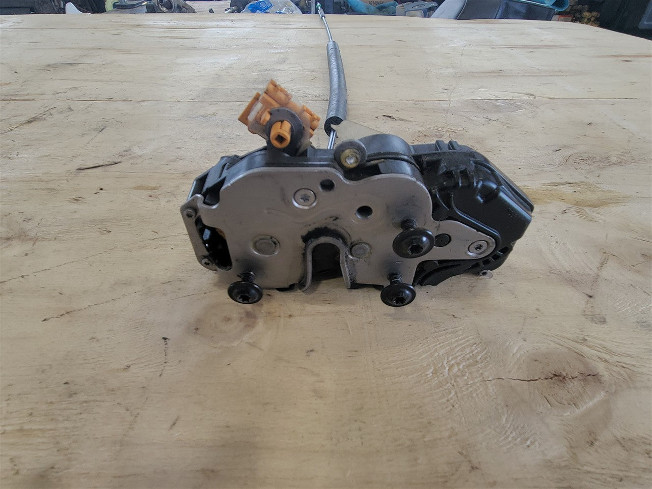 2014 CAMARO LH DOOR LOCK ACTUATOR 13579525 33521 - image 2