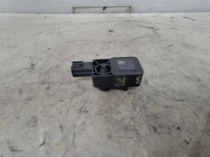2014 CAMARO OEM FRONT END CRASH SENSOR 13502340 33527 - image 6