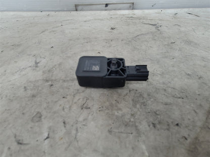 2014 CAMARO OEM FRONT END CRASH SENSOR 13502340 33527 - image 8