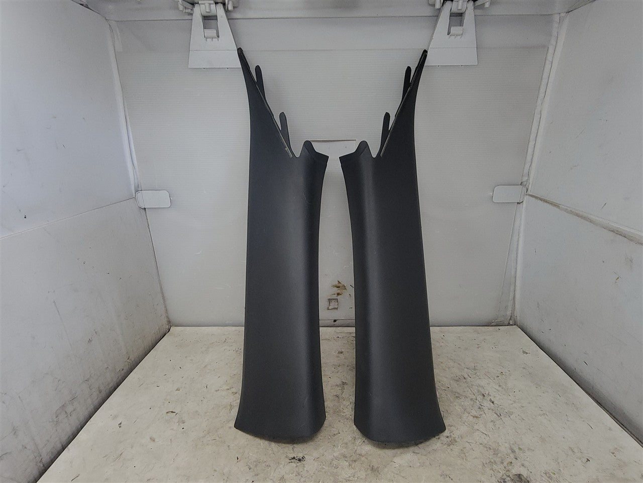 2014 CAMARO CAMARO INTERIOR A PILLAR TRIM PAIR 33532 - image 1