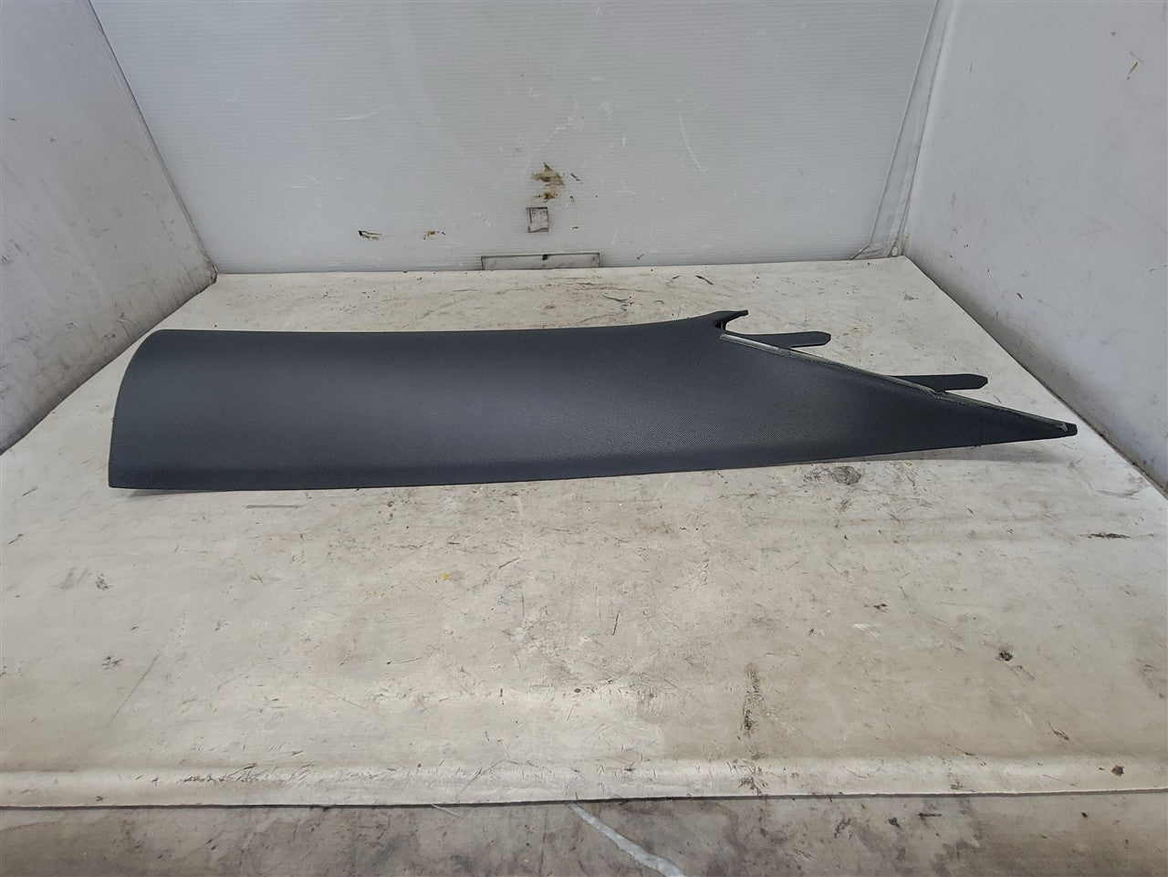 2014 CAMARO CAMARO INTERIOR A PILLAR TRIM PAIR 33532 - image 3