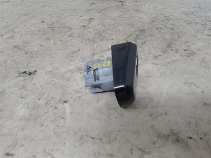 2014 CAMARO FRONT DOOR HANDLE WHITE W/BLACK COVR 33540 - image 11