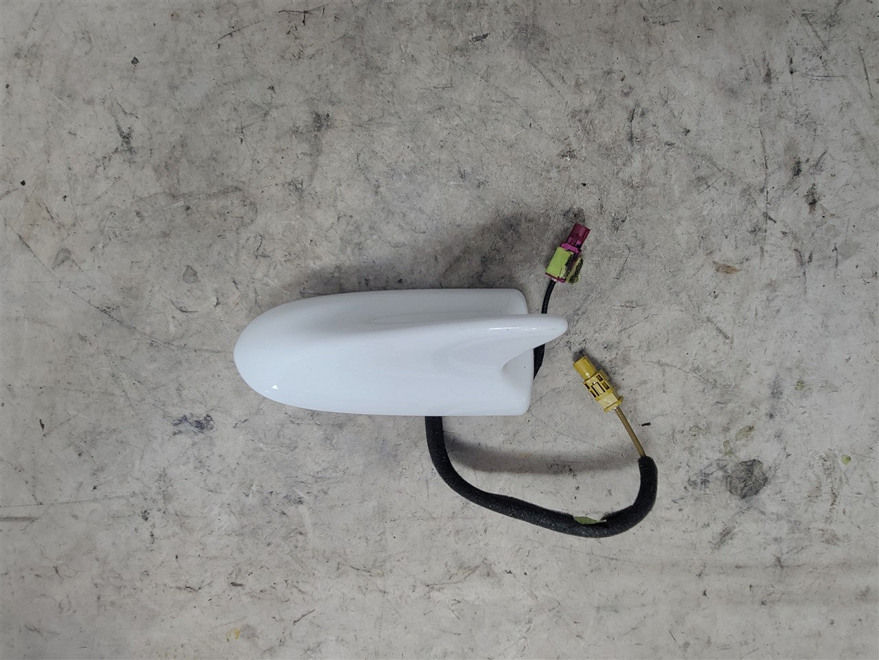 2014 CAMARO SHARK FIN ANTENNA WHITE GAZ 33558 - image 5