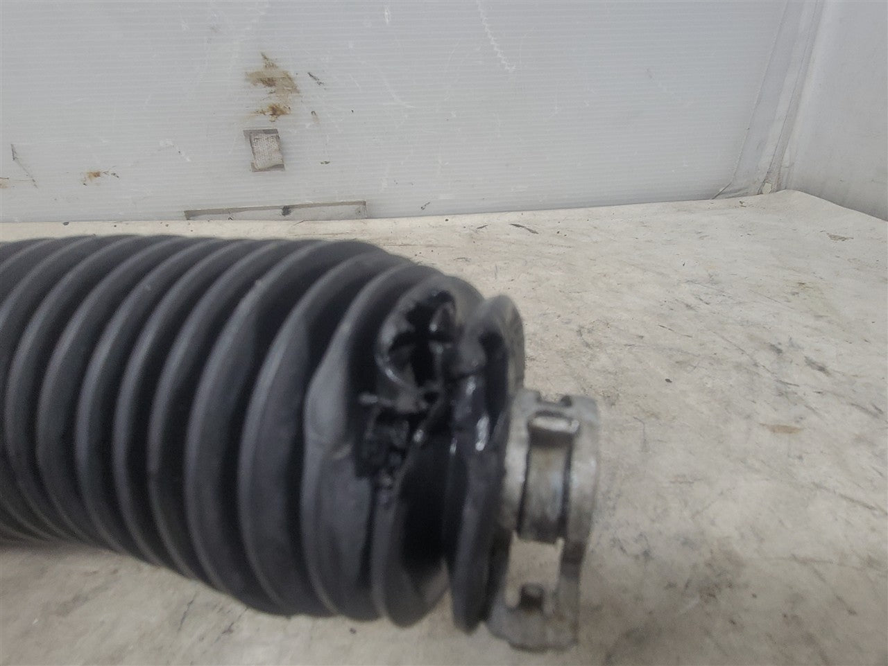 2014 CAMARO OEM OUTER TIE ROD 61K 33579 - image 10