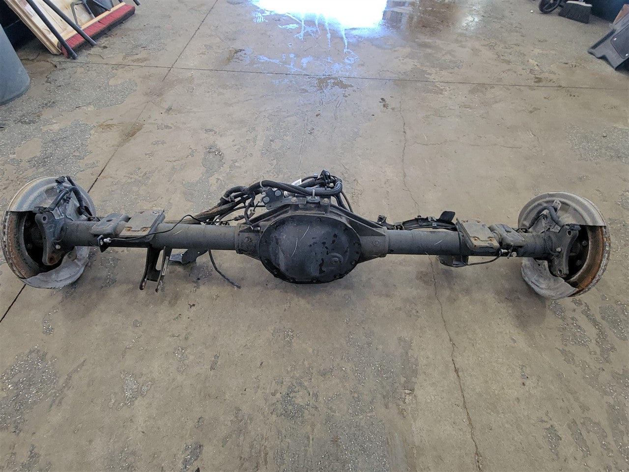2022 SILVRDO15 ZR2 / AT4X ELECTRIC REAR AXLE 33K 33580 - image 5