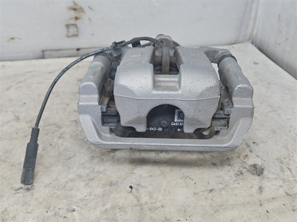 2022 SILVRDO15 LH REAR CALIPER ELECTRIC PARK BRAKE 33581 - image 3