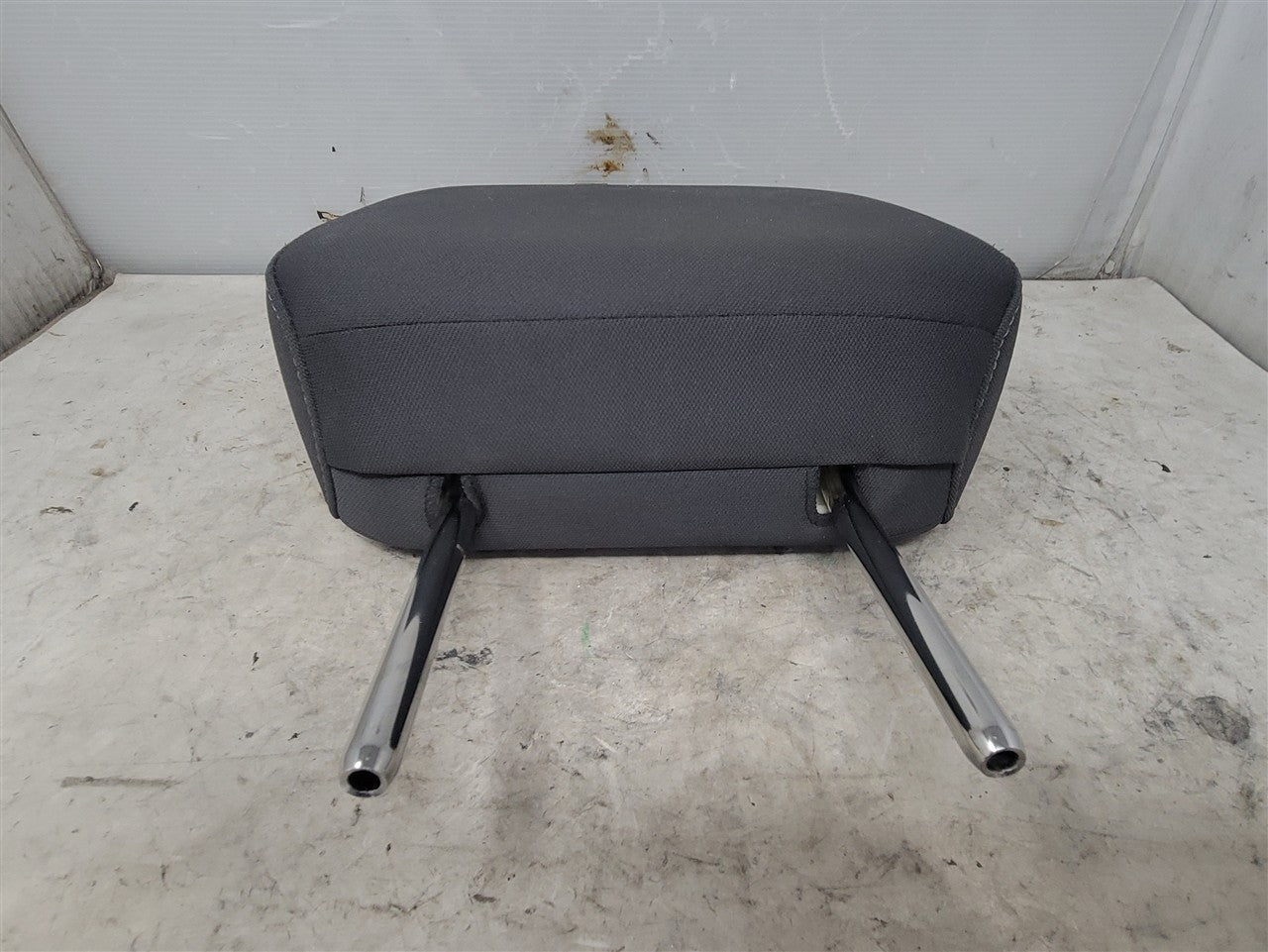 2024 SILVRDO15 FRONT HEADREST BLACK CLOTH LH OR RH 33586 - image 11