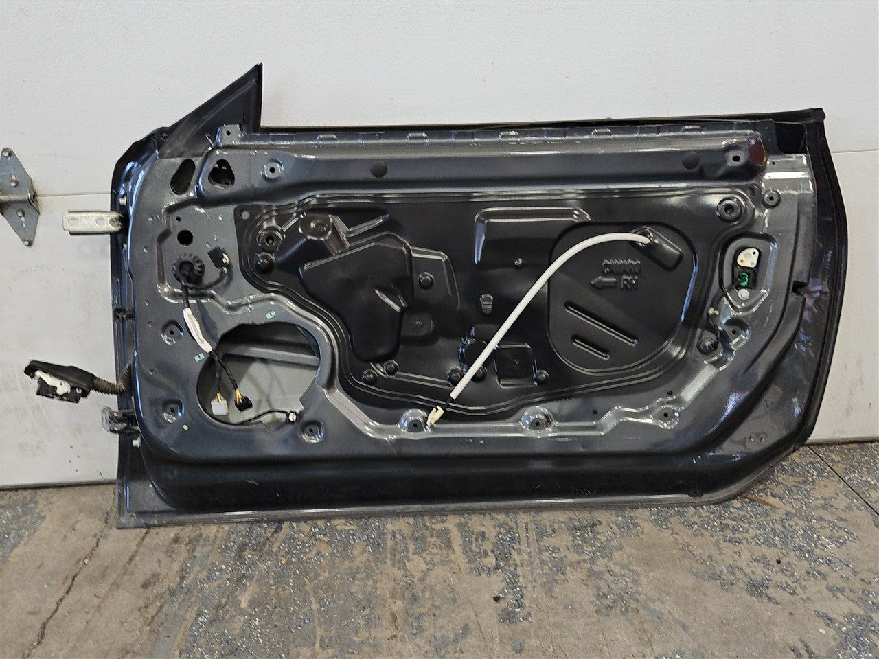 2017 CAMARO RH FRONT DOOR GUN GRAY 000 G7Q 33594 - image 14