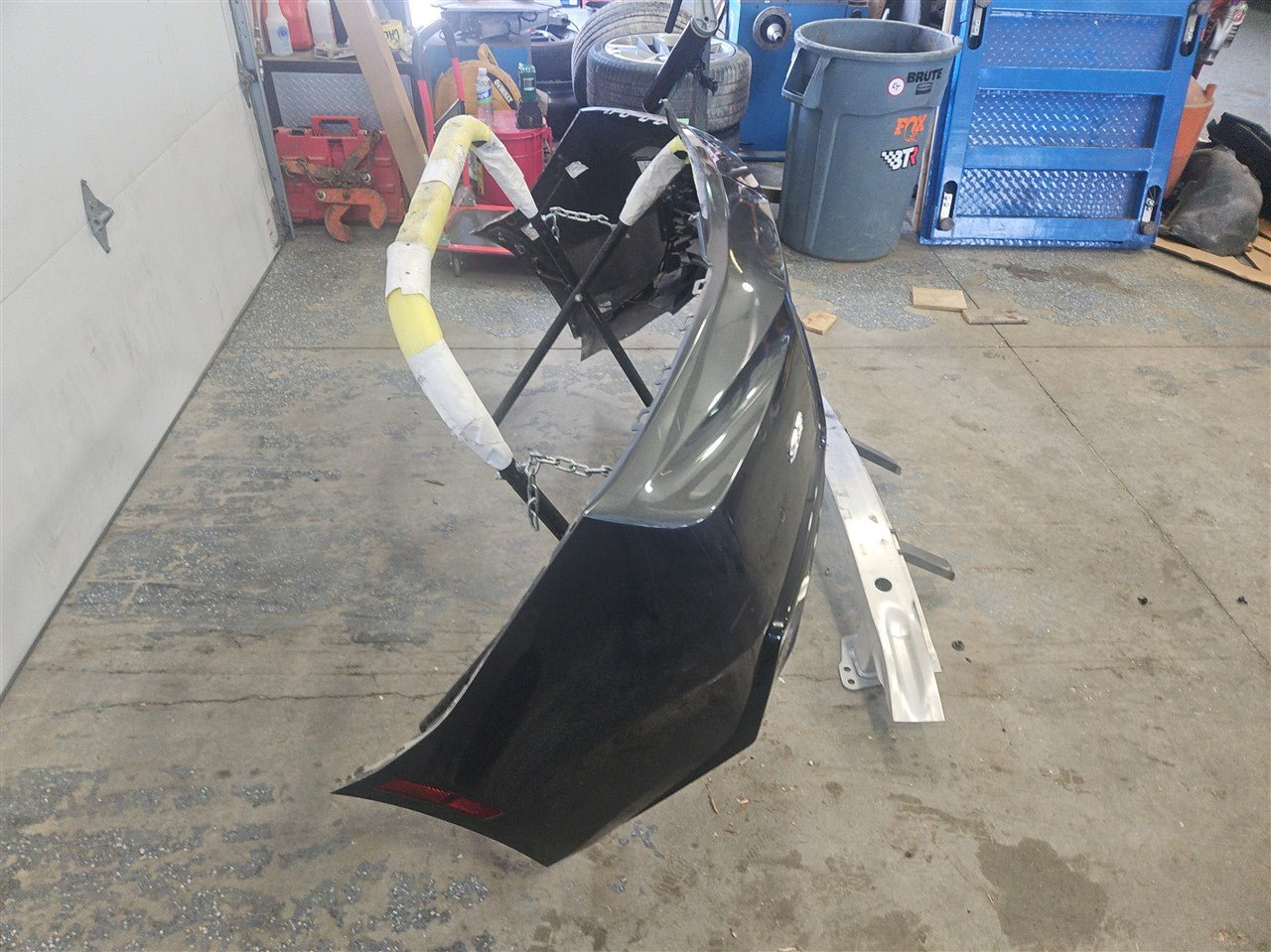 2017 CAMARO SS REAR BUMPER QUAD OUTLET GREY G7Q 33597 - image 4