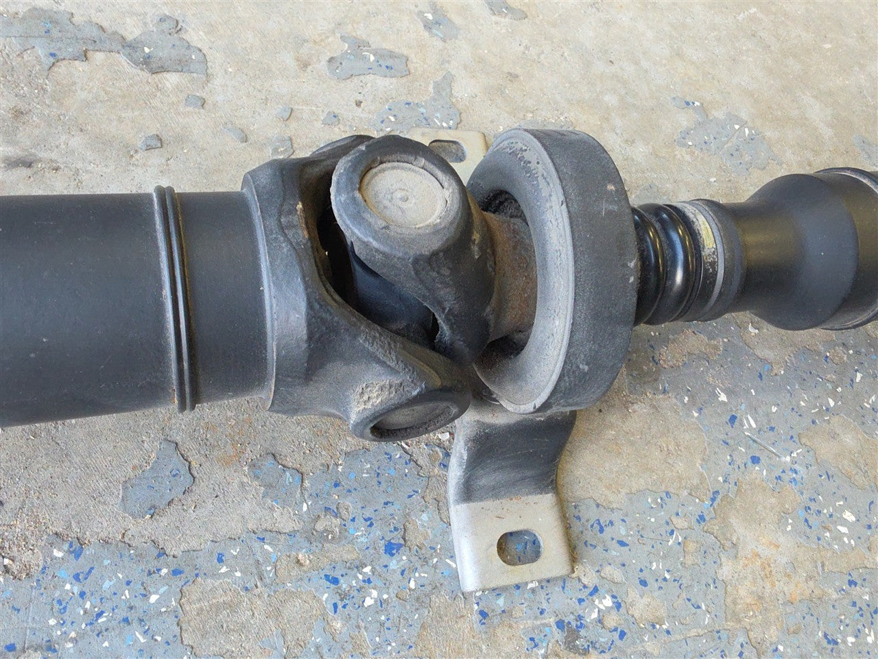 2017 CAMARO DRIVE SHAFT W/RUBBERS AUTO 33605 - image 9