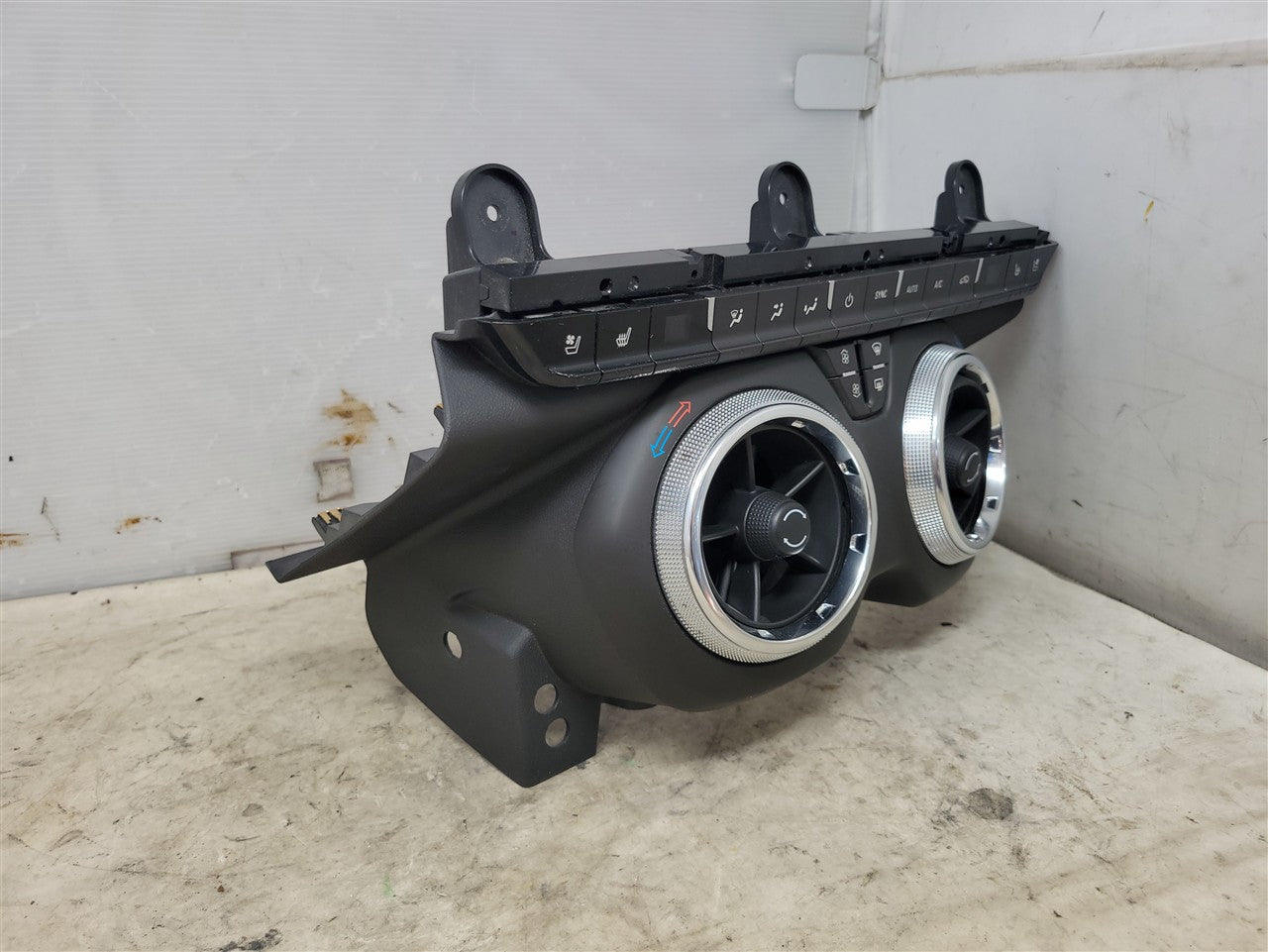 2017 CAMARO DUAL ZONE TEMPERATURE CONTROLS HEAT 33612 - image 8