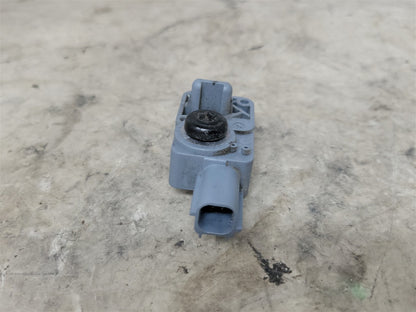 2014 CAMARO OEM FRONT END CRASH SENSOR 13502340 33615 - image 3