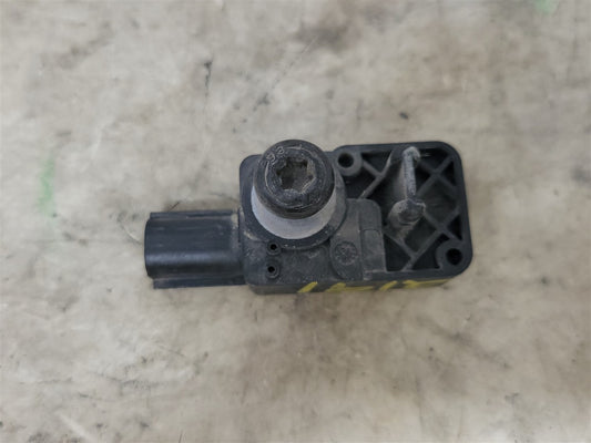 2017 CAMARO OEM GMC CHEVY CRASH SENSOR 13593676 33621 - image 1
