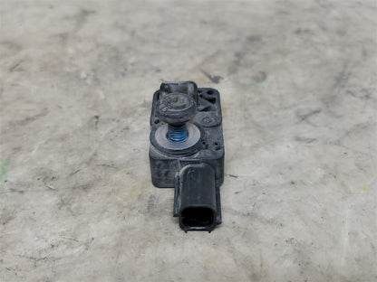 2017 CAMARO OEM GMC CHEVY CRASH SENSOR 13593676 33621 - image 5