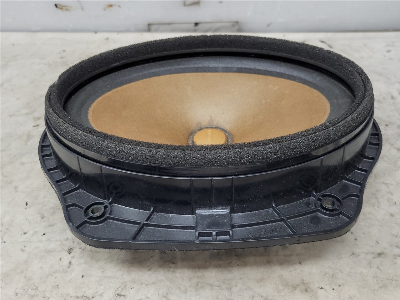 2017 CAMARO FRONT DOOR BOSE SPEAKER 23125292 33623 - image 4
