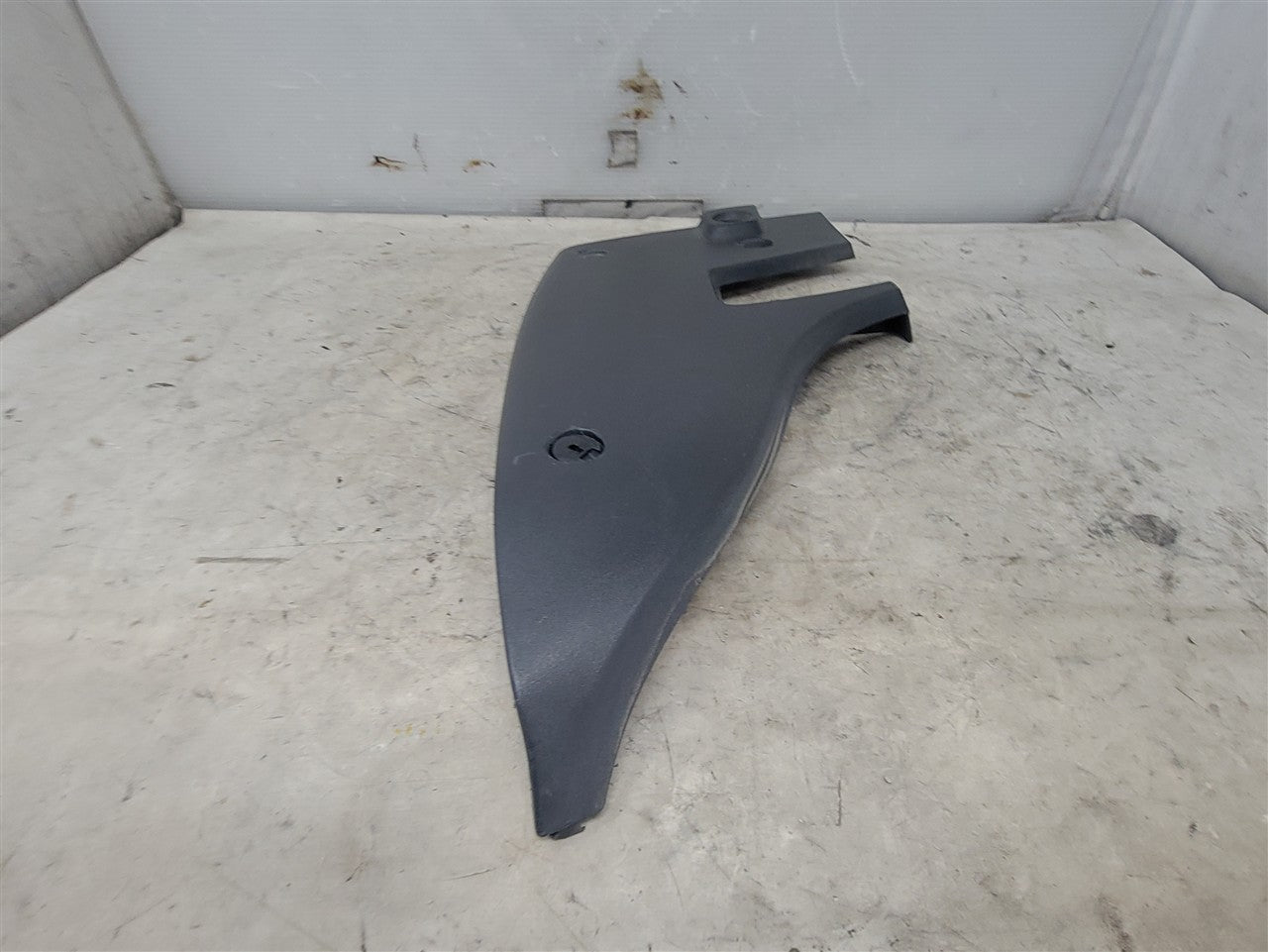 2017 CAMARO TAIL LAMP LIGHT COVER PANELS PAIR 33629 - image 16