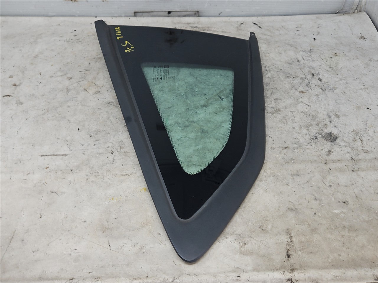 2017 CAMARO LH DRIVER QUARTER GLASS WINDOW 33648 - image 4