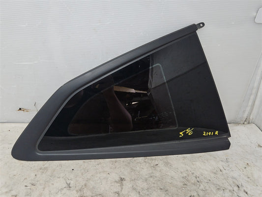 2017 CAMARO RH PASSENGER QUARTER GLASS COUPE 33649 - image 1