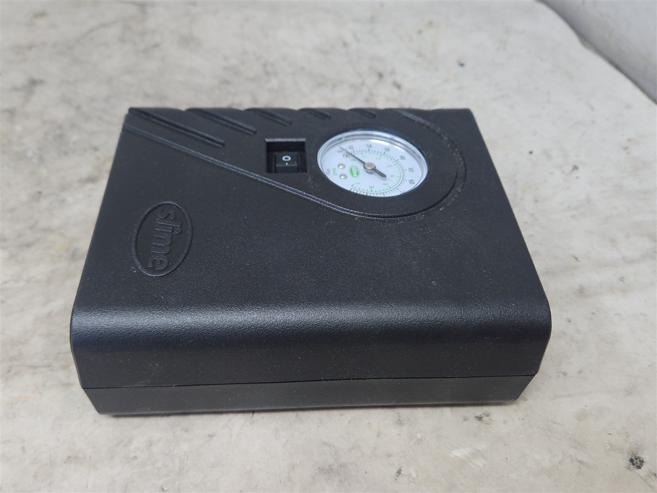 2017 CAMARO EMERGENCY TIRE INFLATOR COMPRESSOR 33650 - image 6