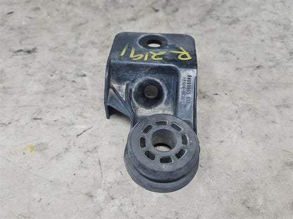 2017 CAMARO RH PASSENGER UPPER RADIATOR MOUNT 33651 - image 4