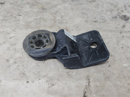 2017 CAMARO RH PASSENGER UPPER RADIATOR MOUNT 33651 - image 9
