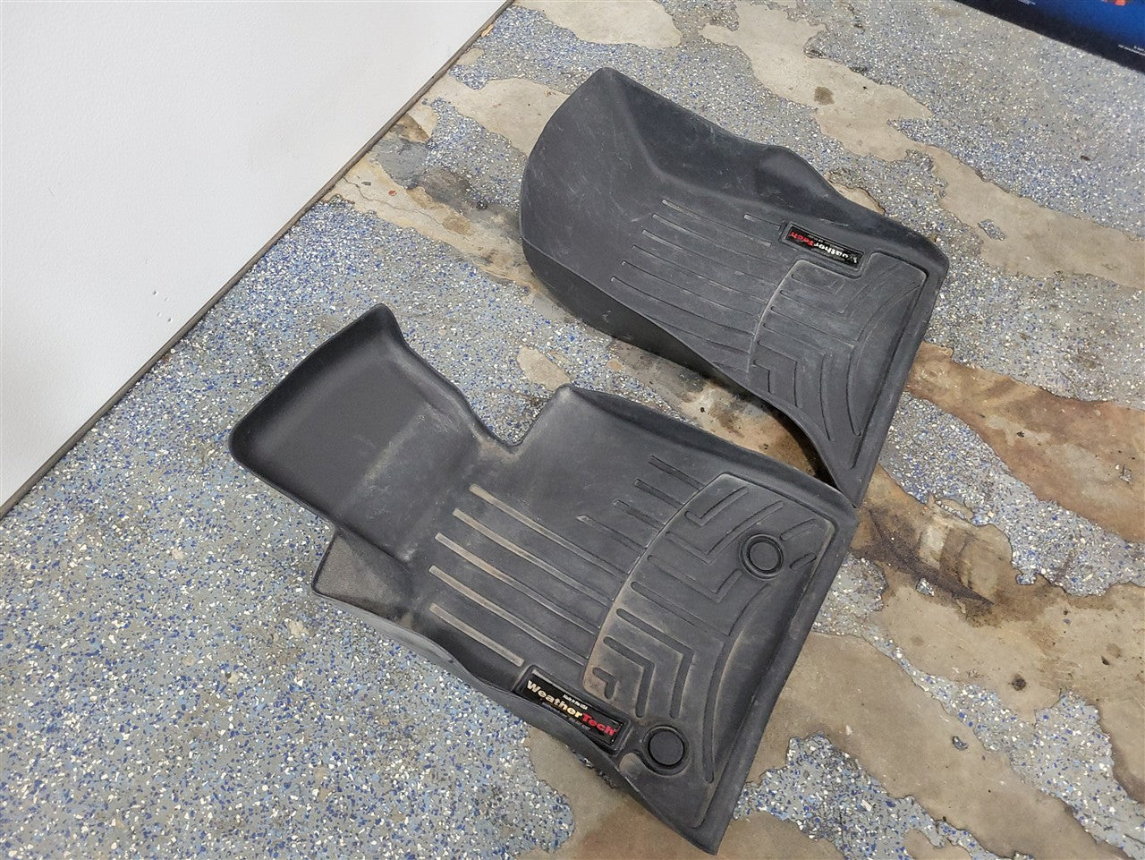 2017 CAMARO WEATHERTECH FRONT FLOOR MATS/LINERS 33653 - image 2