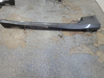 2017 CAMARO LH DRIVER ROCKER MOLDING GRAY G7Q 33660 - image 1