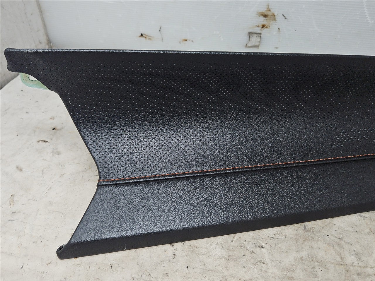 2017 CAMARO RH PASSENGER DASH TRIM VENT 50TH EDT 33661 - image 7