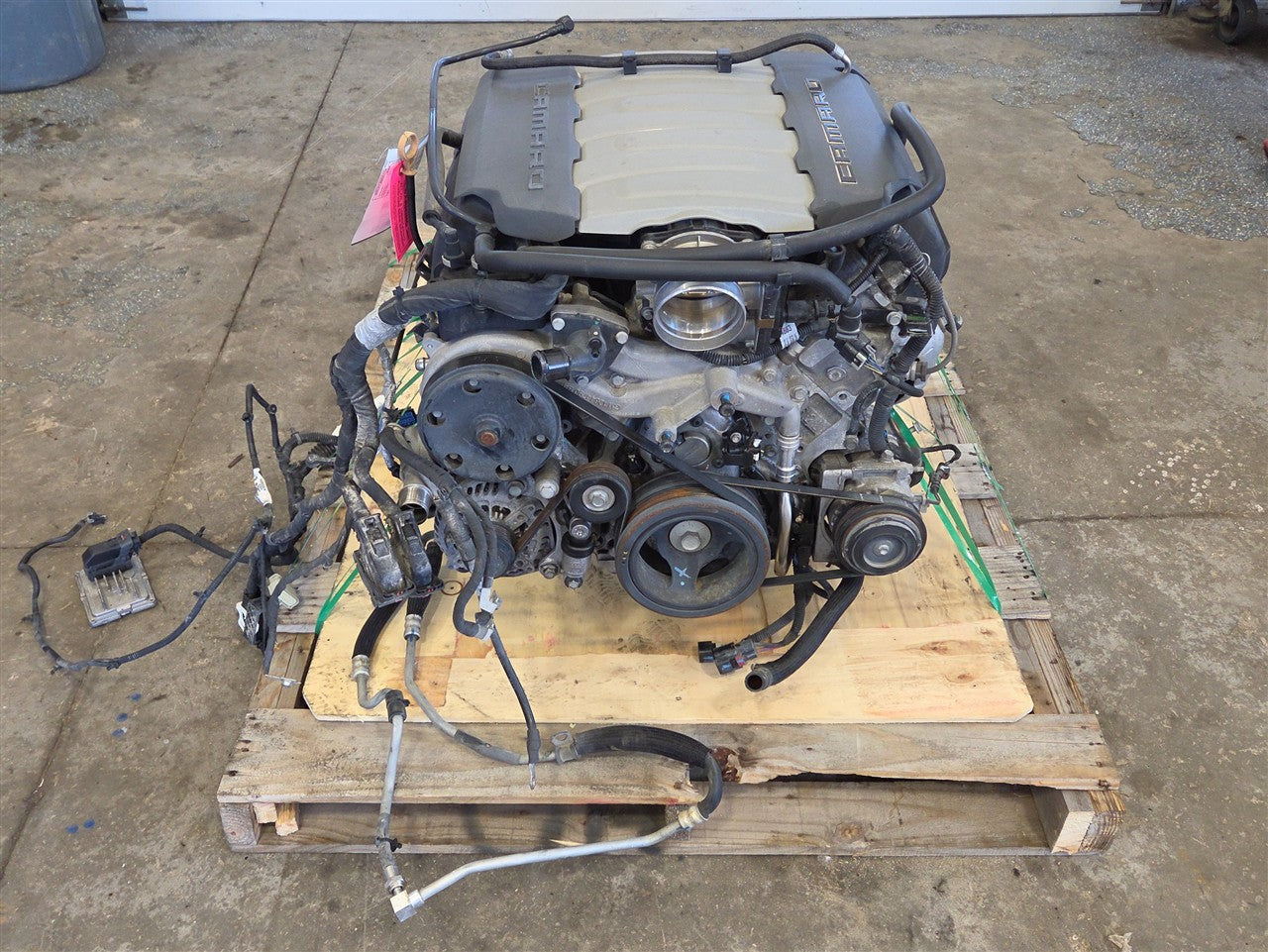 2017 CAMARO 6.2L LT1 ENGINE 8 SPEED 90K DROP OUT 33667 - image 1