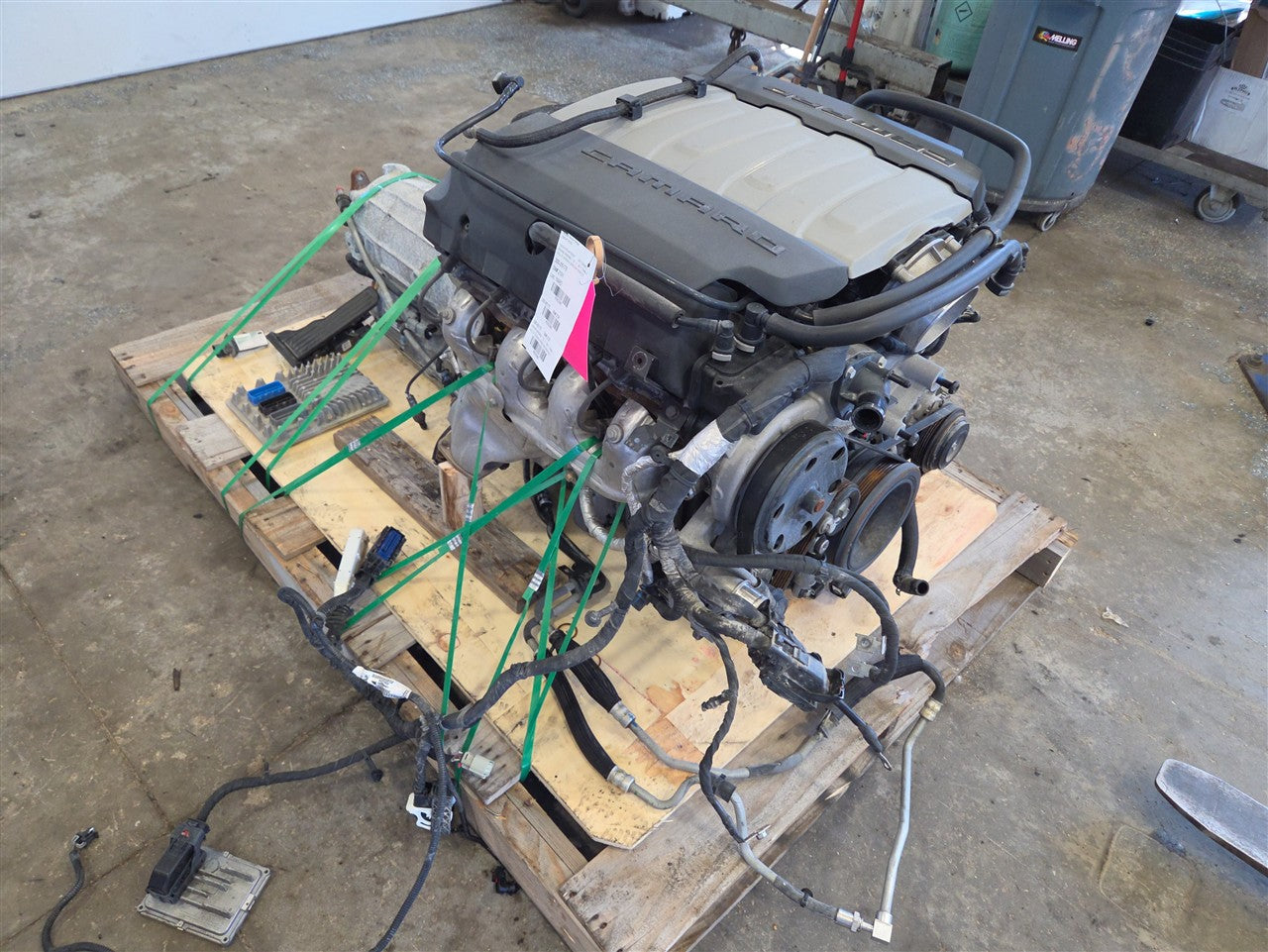 2017 CAMARO 6.2L LT1 ENGINE 8 SPEED 90K DROP OUT 33667 - image 16