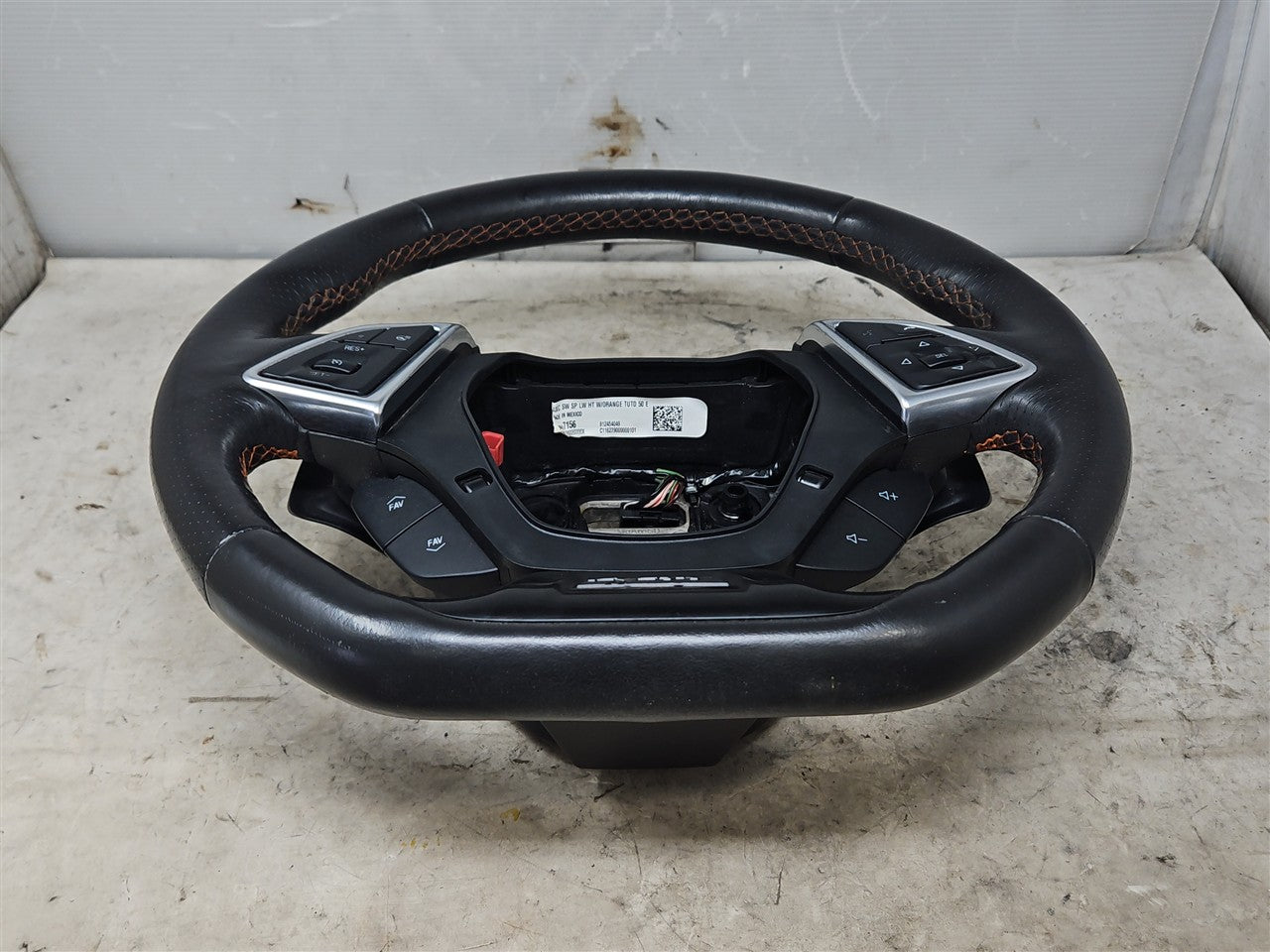 2017 CAMARO LEATHER STEERING WHEEL AUTO PADDLES 33674 - image 2
