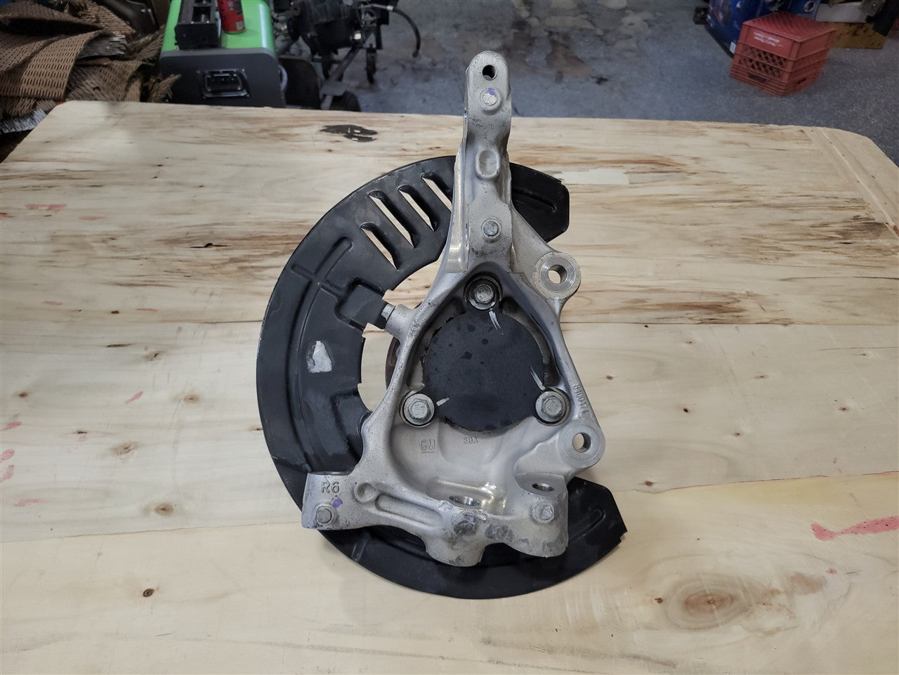 2017 CAMARO RH PASSENGER FRONT SPINDLE W/HUB 33675 - image 10