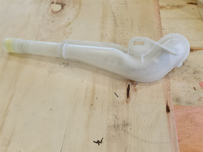 2017 CAMARO WASHER BOTTLE WITH EXTENSION & PUMP 33677 - image 4