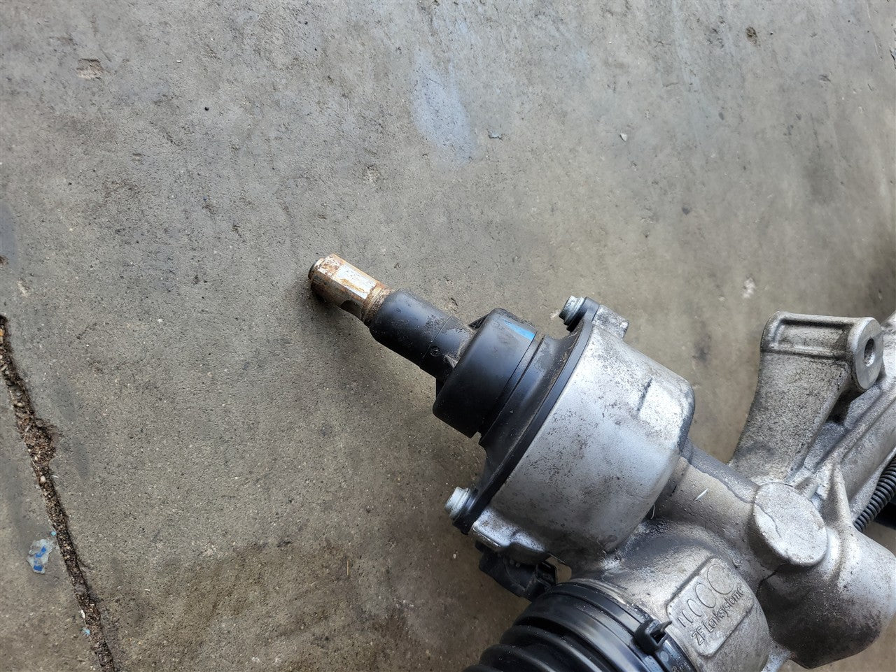 2017 CAMARO SS POWER STEERING RACK 90K MILES 33681 - image 6