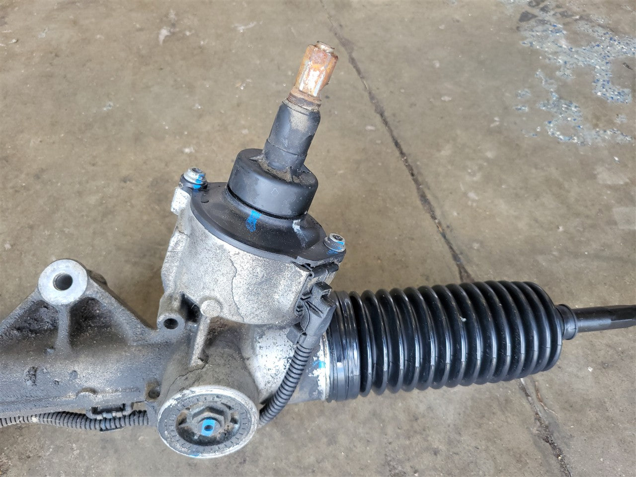 2017 CAMARO SS POWER STEERING RACK 90K MILES 33681 - image 10