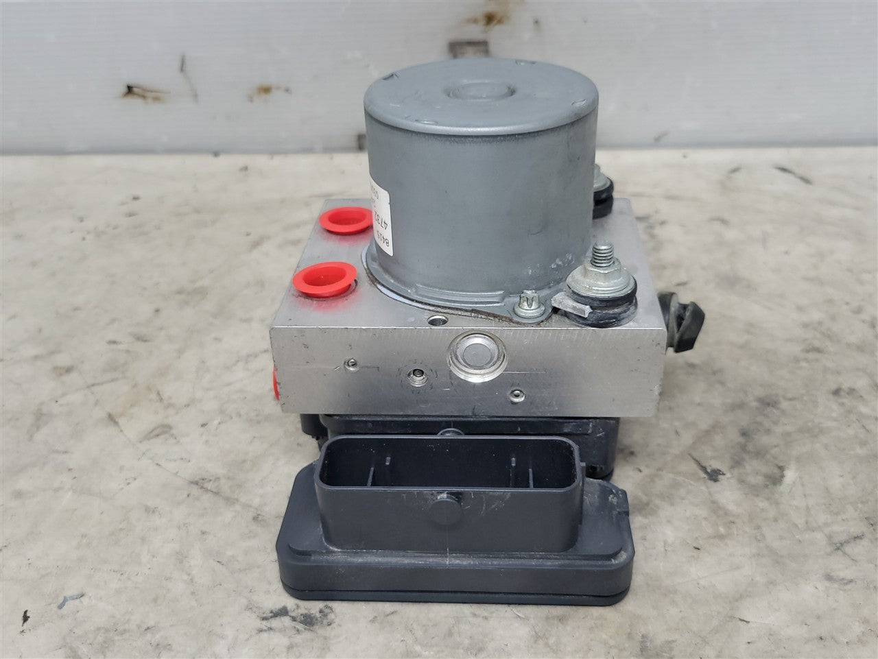 2017 CAMARO ABS BRAKE PUMP & MODULE 84154732 33684 - image 3