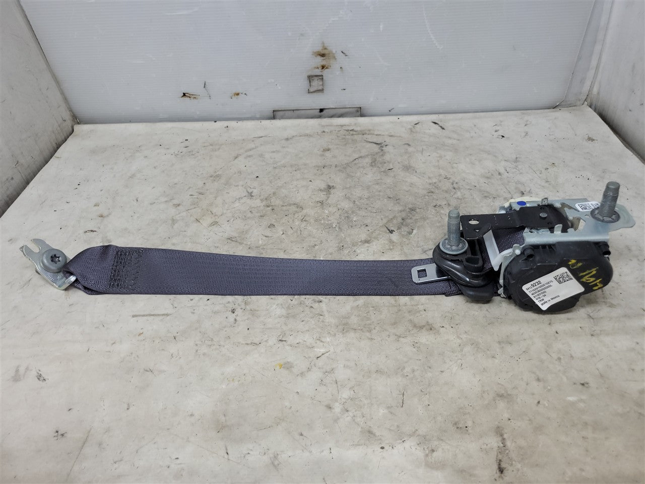 2017 CAMARO LH DRIVER REAR SEAT BELT RETRACTOR 33692 - image 8