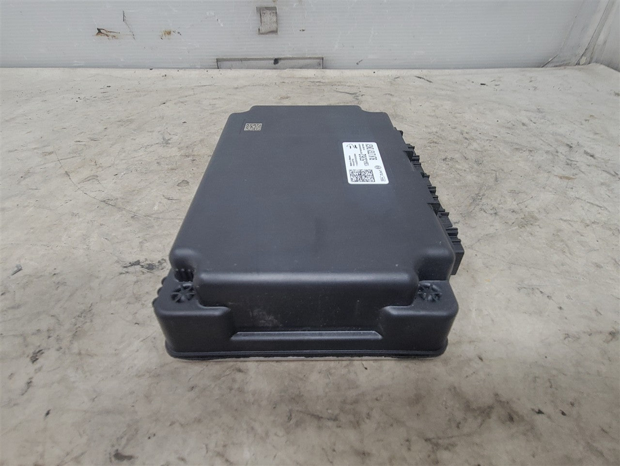 2023 SUBURBN15 SERIAL DATA GATEWAY MODULE 13545362 33698 - image 5