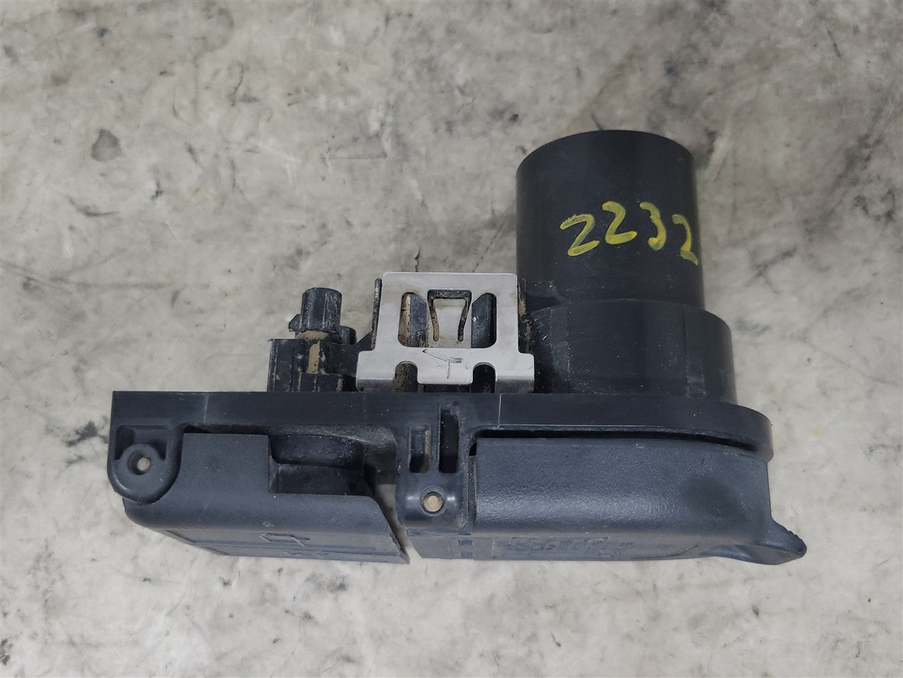 2022 SIERRA150 7 PIN TRAILER PLUG DUAL CAMERA PLUGS 33704 - image 5