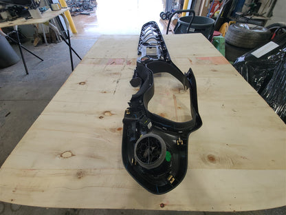 2016 CAMARO CLUSTER RADIO DASH BEZEL 84225815 33706 - image 14