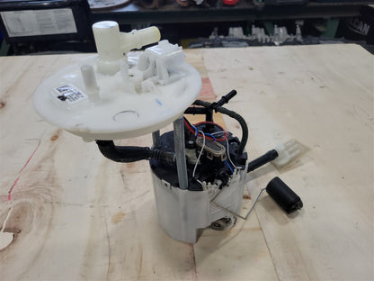 6.2L SS IN TANK FUEL PUMP 90K MI 33708 - image 7