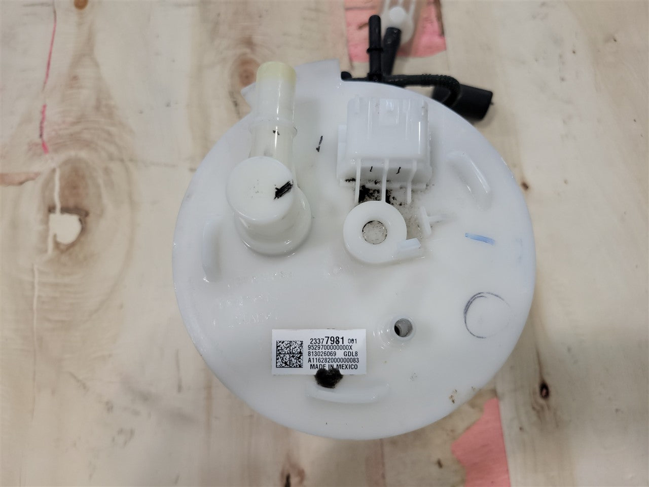 6.2L SS IN TANK FUEL PUMP 90K MI 33708 - image 8