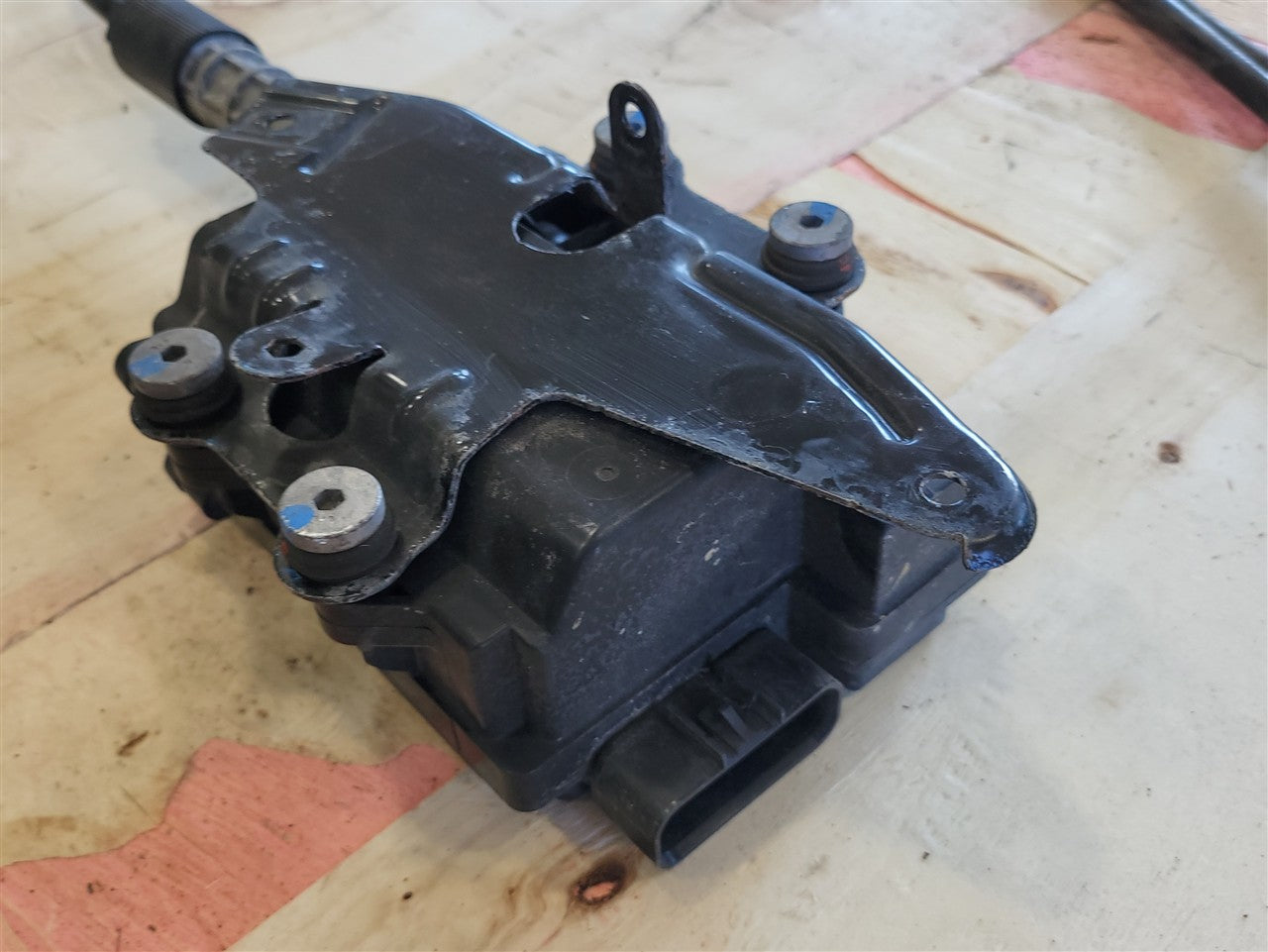 2016 CAMARO ELECTRIC PARKING BRAKE ACTUATOR 33712 - image 9