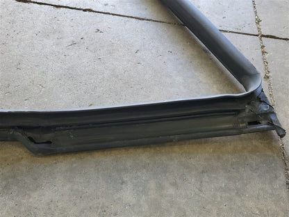 2013 CAMARO RH PASSENGER DOOR WEATHERSTRIP 33721 - image 9