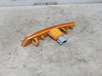 2016 CAMARO FRONT DRIVER AMBER MARKER LIGHT 33724 - image 4