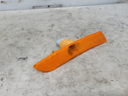 2016 CAMARO FRONT DRIVER AMBER MARKER LIGHT 33724 - image 8